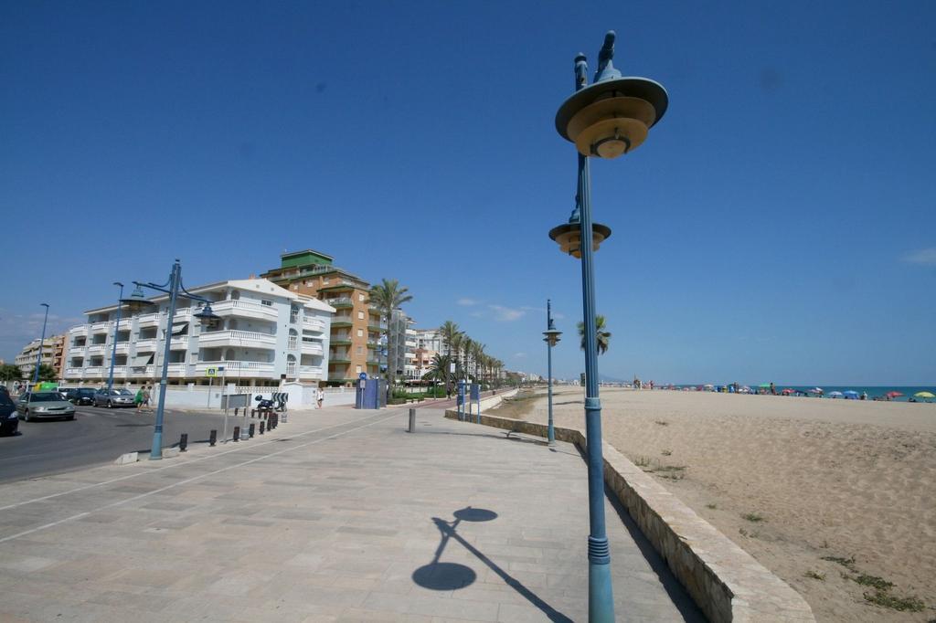 Apartamentos Barramundi Peñíscola 外观 照片